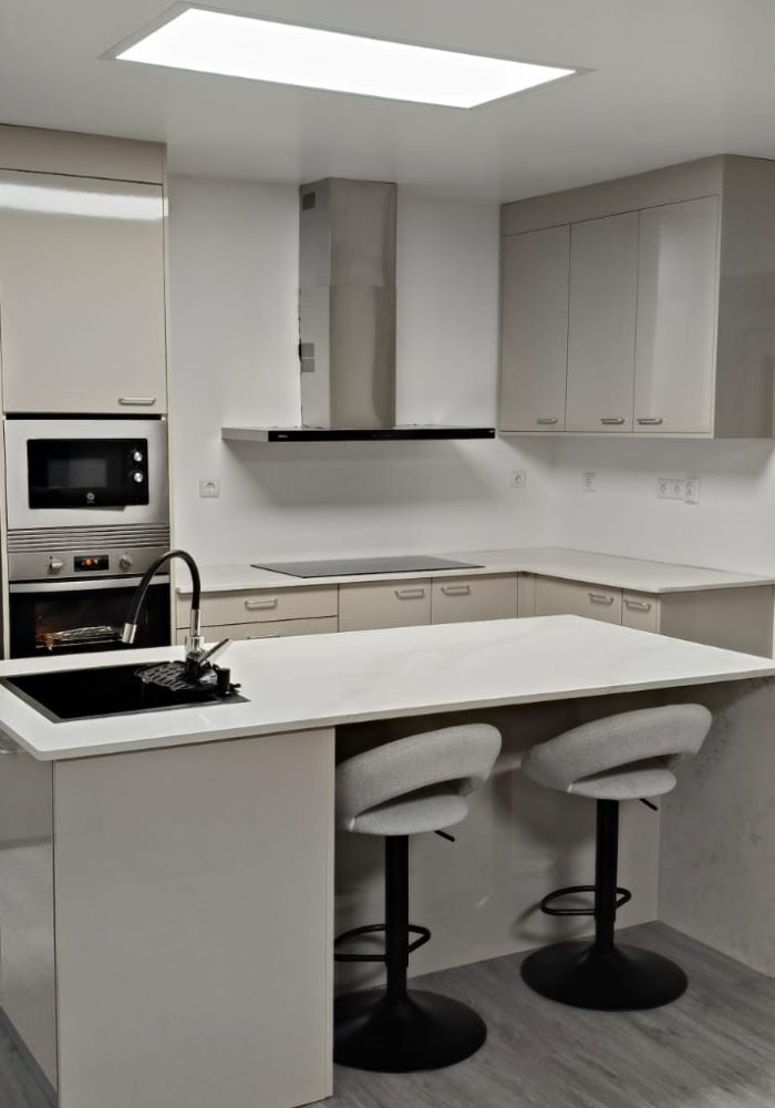 e3f172e8-4337-4690-8fc3-011ed0ba79fc